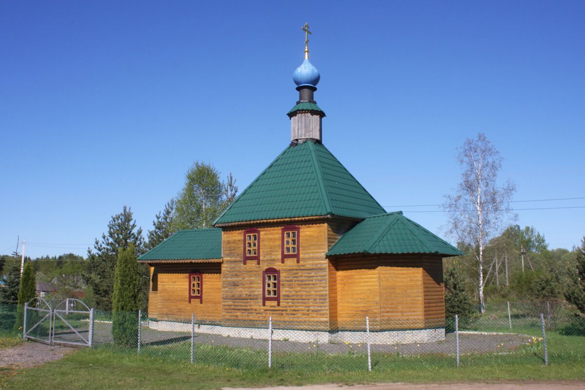 Васильевское. Церковь Покрова Пресвятой Богородицы. фасады