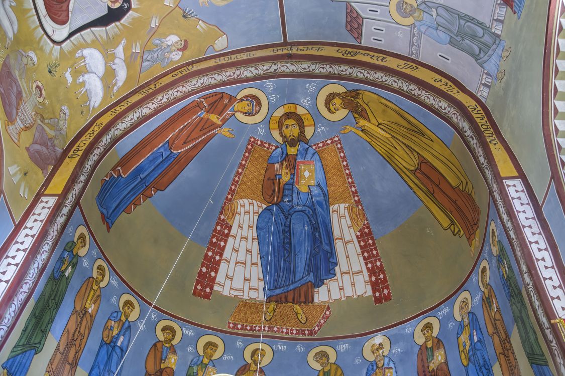 Монастырь Георгия Победоносца, Брети (Шида-Картли, Грузия). интерьер и убранство, роспись алтарной абсиды