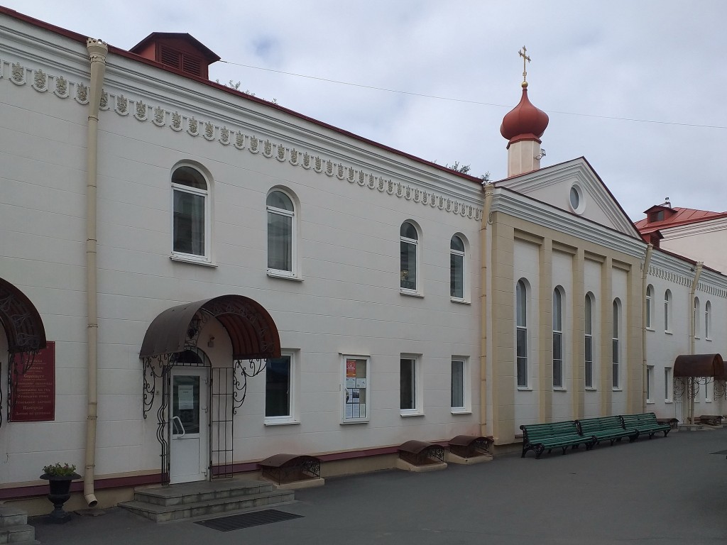 Крестильная церковь Иоанна Предтечи, Челябинск (Челябинск, город, Челябинская область). фасады, Фасад крестильного храма
