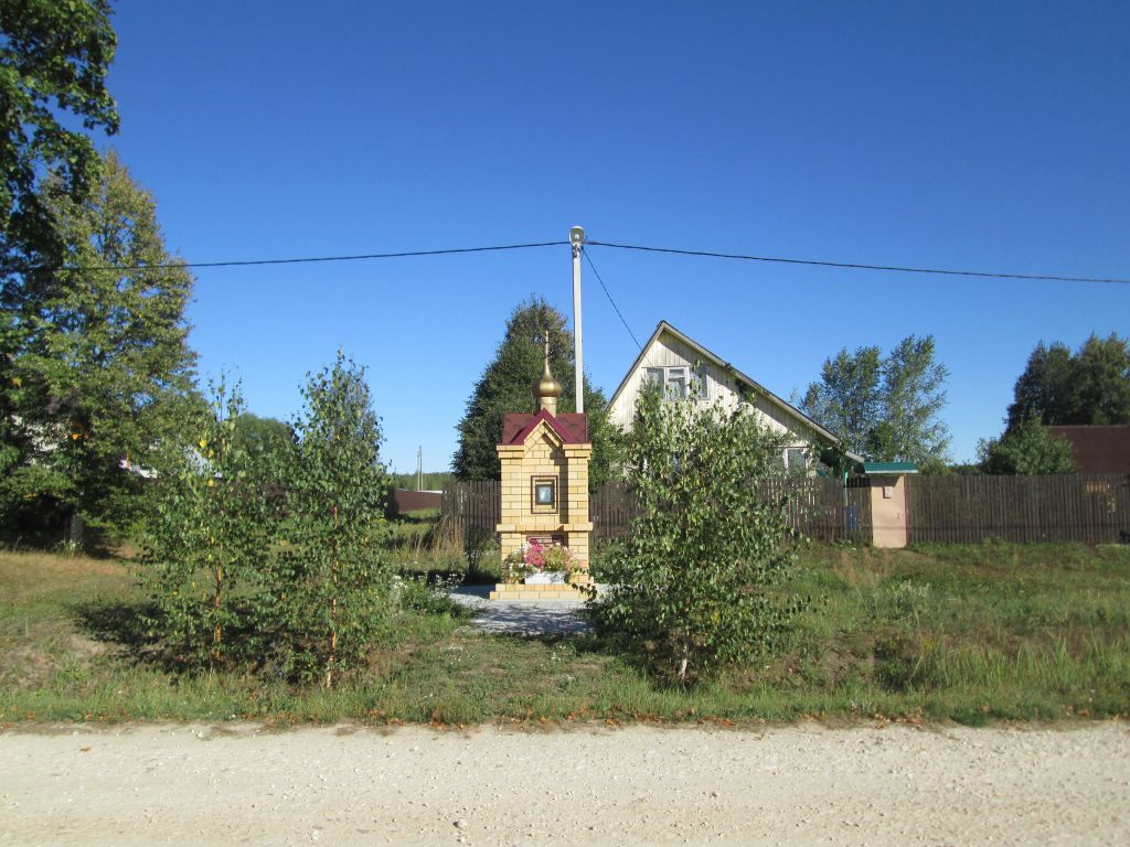 Часовня Петра и Павла, Вахромеево (Камешковский район, Владимирская область). фасады