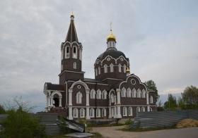 Зубова Поляна. Церковь Новомучеников и исповедников земли Мордовской