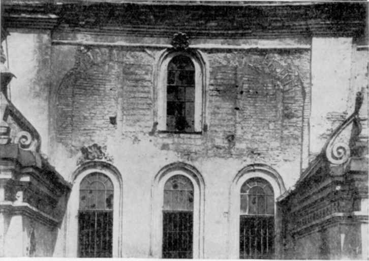 Михайловский Златоверхий монастырь. Собор Михаила Архангела (старый), Старый Киев (Шевченковский район, Украина, г. Киев). архивная фотография, Тимпаны закомар южного фасада