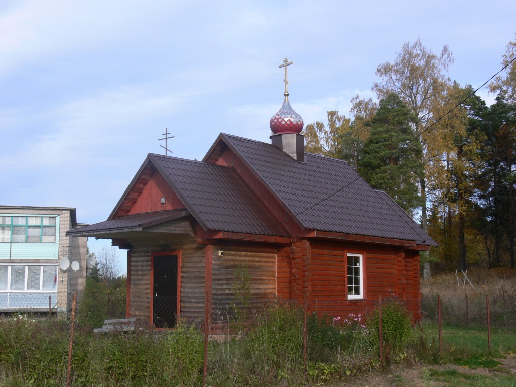 Церковь Пантелеимона Целителя, Красный Маяк (Лужский район, Ленинградская область). фасады, вид с ю-з
