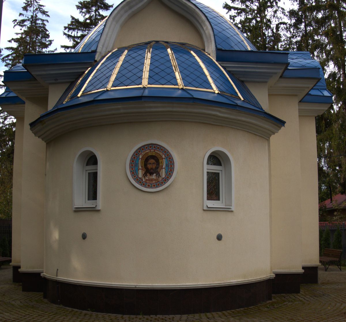 Церковь Алексия, человека Божия, Всеволожск (Всеволожский район, Ленинградская область). архитектурные детали