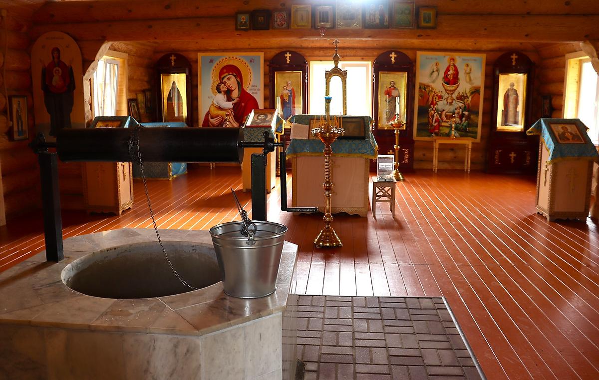 интерьер и убранство. Часовня Донской иконы Божией Матери, Покровские Селищи (Зубово-Полянский район, Республика Мордовия)