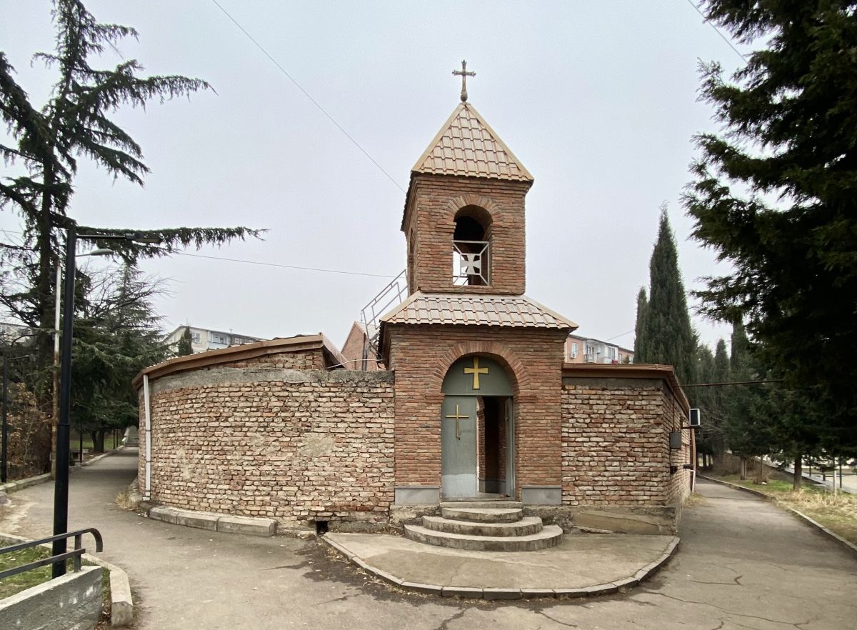 Церковь Вахтанга Горгасали в поселке Самгори, Самгорский район (Тбилиси, город, Грузия). архитектурные детали, Входная звонница