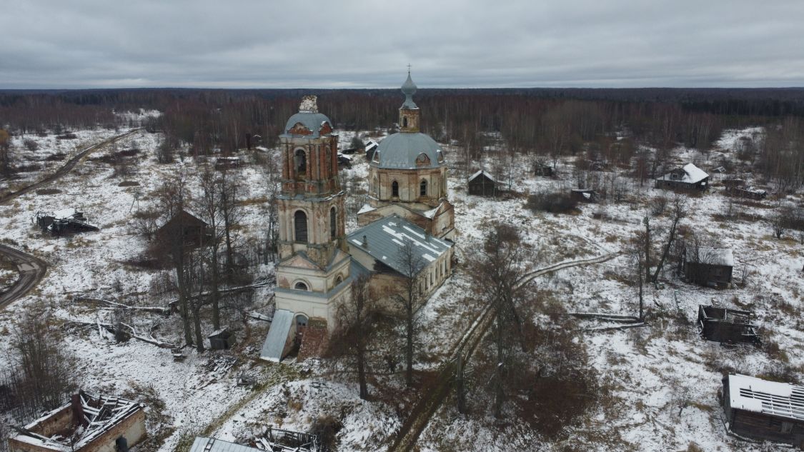Церковь Илии Пророка, Ильинское (Парфеньевский район, Костромская область). общий вид в ландшафте