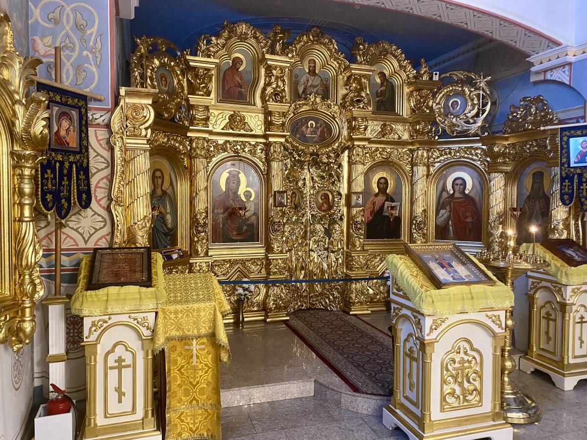 Церковь Луки (Войно-Ясенецкого) при медицинском университете, Красноярск (Красноярск, город, Красноярский край). интерьер и убранство, Алтарь