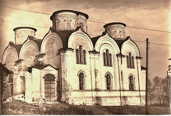 Церковь Николая Чудотворца, Шатенево (Кичменгско-Городецкий район, Вологодская область). архивная фотография, Фото 1970-80-х гг. Из группы ВКонтакте