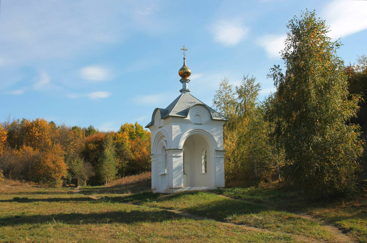 Часовня Авраама праотца у Авраамовского источника, Лиски, село (Лискинский район, Воронежская область). общий вид в ландшафте