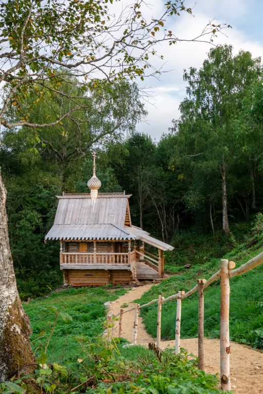 Часовня Макария Унженского и Желтоводского и иконы Божией Матери 