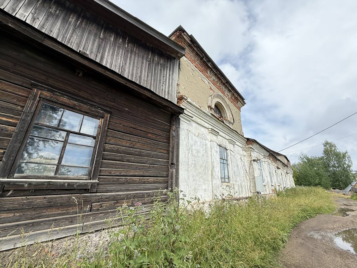 Церковь Рождества Иоанна Предтечи, Пожва (Коми-Пермяцкий округ, Юсьвинский район, Пермский край). архитектурные детали, Вид с юго-запада