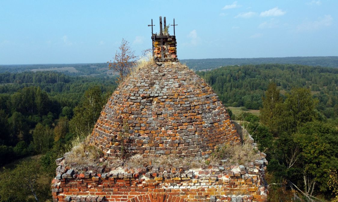 Церковь Рождества Христова, Исаево (Сусанинский район, Костромская область). архитектурные детали