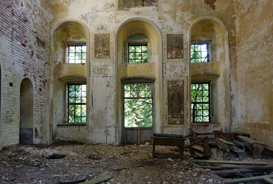 Церковь Успения Пресвятой Богородицы, Павловское (Буйский район, Костромская область). интерьер и убранство