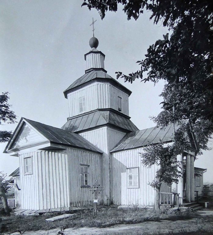 Гусаровка. Церковь Троицы Живоначальной (старая). архивная фотография, Фото 1914 года. Автор С. Таранушенко