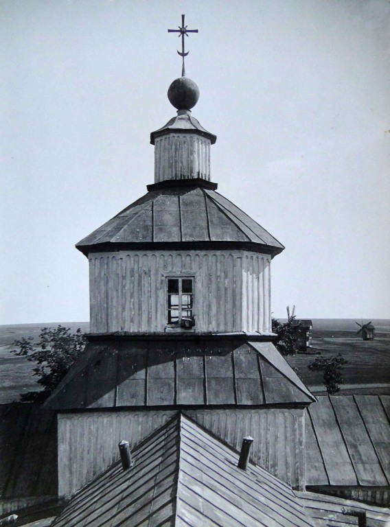Церковь Троицы Живоначальной (старая), Гусаровка (Изюмский район, Украина, Харьковская область). архивная фотография, Фото 1914 года. Автор С. Таранушенко