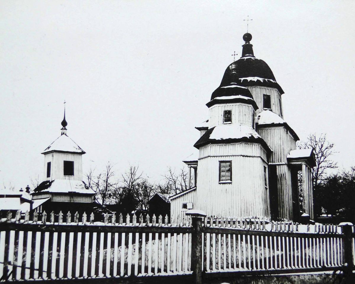 Церковь Трёх Святителей, Лебедин (Сумской район, Украина, Сумская область). архивная фотография, Фото 1913 года. Автор С. Таранушенко