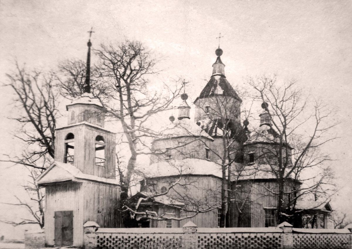 Церковь Успения Пресвятой Богородицы, Золочев (Богодуховский район, Украина, Харьковская область). архивная фотография, Фото 1901 года из фондов Харьковского музея украинского искусства. Автор П. Михайловский