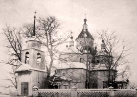 Золочев. Церковь Успения Пресвятой Богородицы