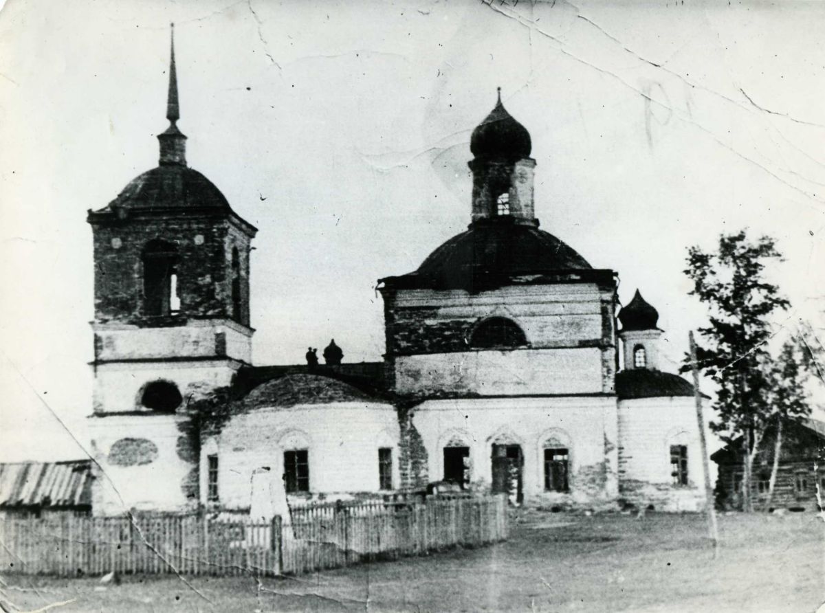 Церковь Илии Пророка, Чаус (Колыванский район, Новосибирская область). архивная фотография, Старинное фото с сайта rodinoved.ru
