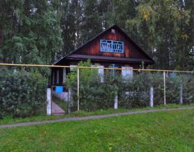 Заря. Молитвенный дом Воздвижения Креста Господня
