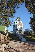 Новые Поляны. Петра и Павла, церковь