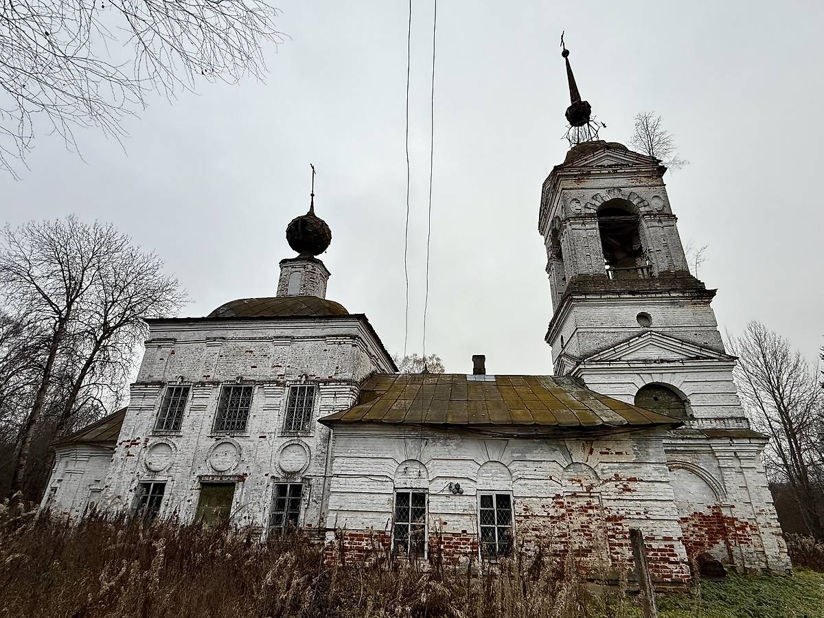 Вид с севера, фасады. Церковь Воскресения Христова, Фёдорово (Костромской район, Костромская область)