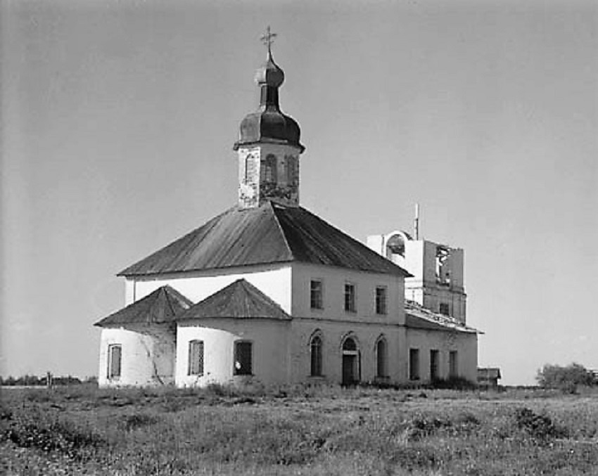 Смотраковская (Пинежка). Церковь Иоанна Богослова. архивная фотография