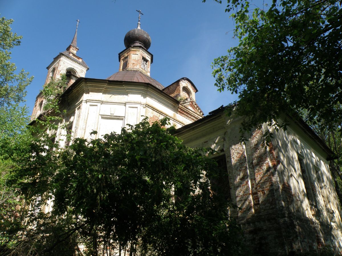 Церковь Покрова Пресвятой Богородицы, Смольница (Буйский район, Костромская область). архитектурные детали