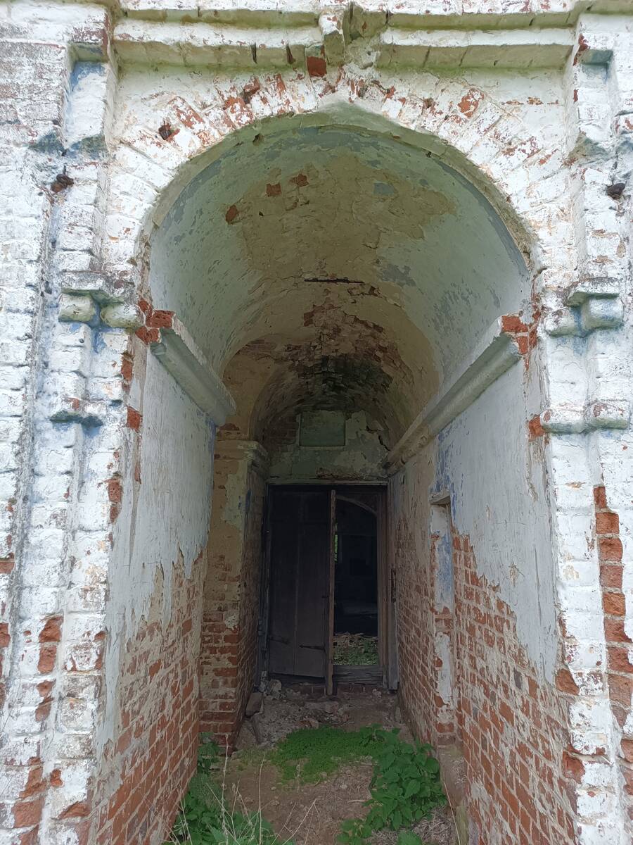 Церковь Воскресения Христова, Станки (Галичский район, Костромская область). архитектурные детали
