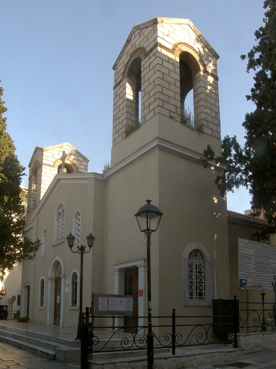 Церковь Преображения Господня в районе Плака, Афины (Αθήνα) (Аттика (Ἀττική), Греция). фасады