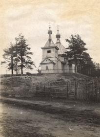 Боровёнка. Церковь Михаила Архангела (старая)