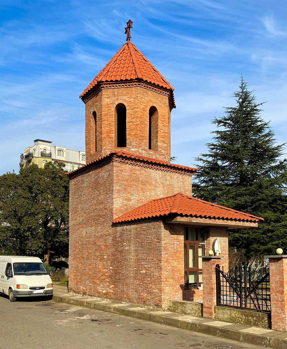 Церковь Тбели Абусеридзе, Батуми (Аджария, Грузия). дополнительная информация, Колокольня