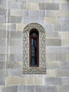 Церковь Вахтанга Горгасали, Оформление оконного проема в северной стене<br>, Батуми, Аджария, Грузия