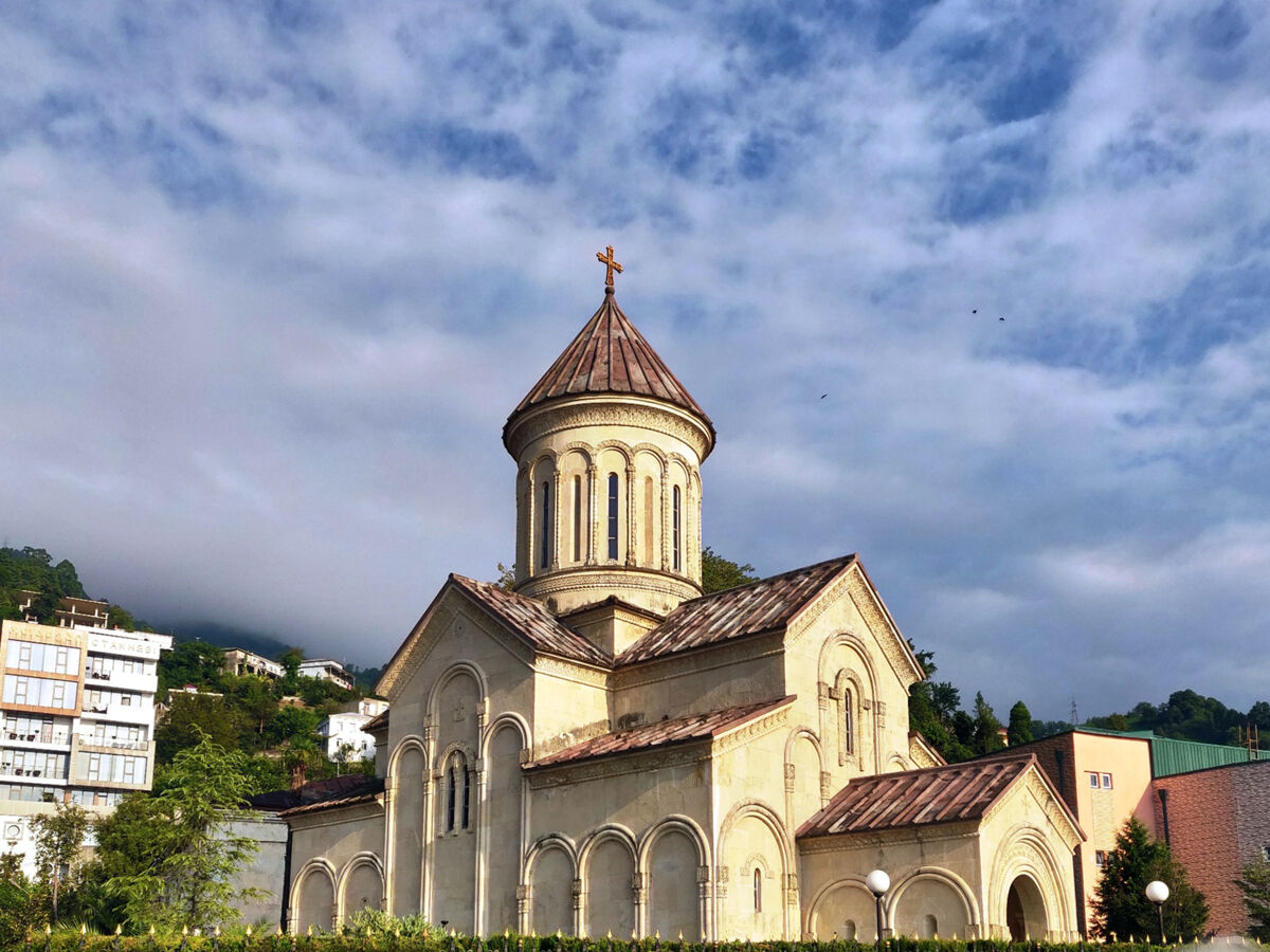 Церковь Андрея Первозванного, Сарпи (Аджария, Грузия). фасады