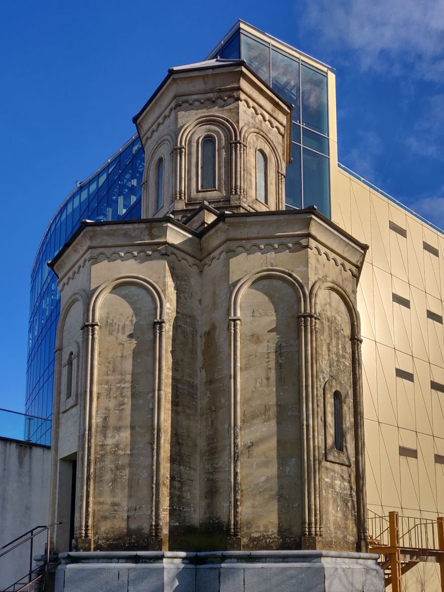 Церковь Иоанна Предтечи на горе Ферия, Батуми (Аджария, Грузия). фасады, Вид с юга с уровня смотровой площадки