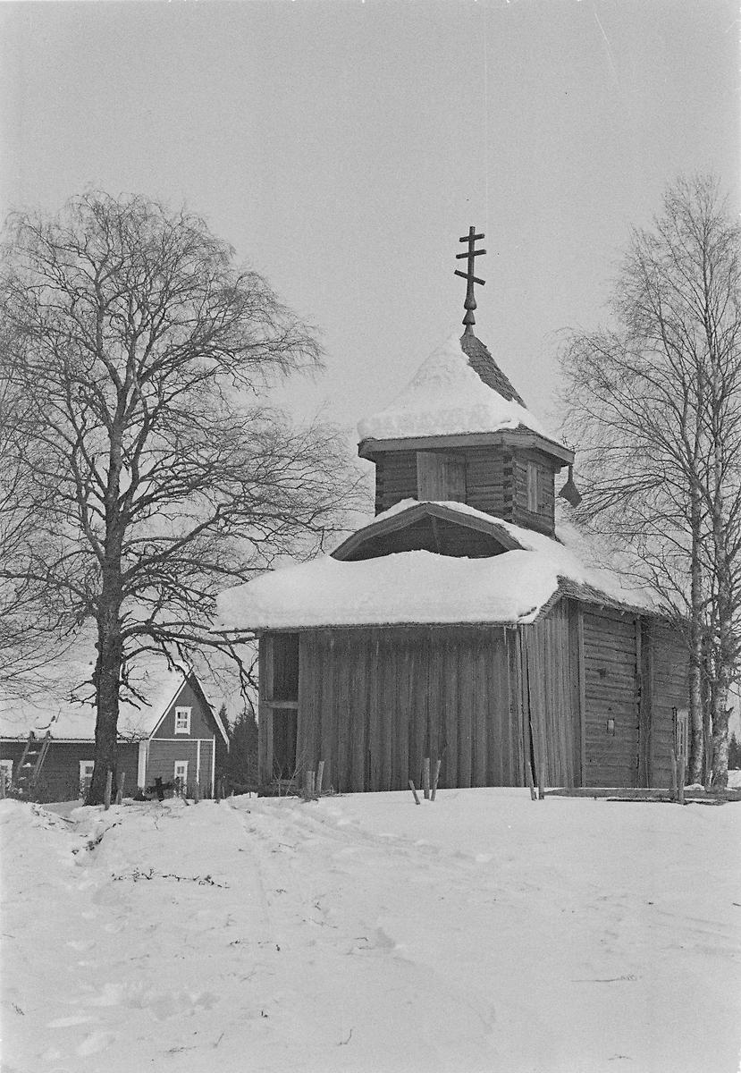 Фото 1940 года из архива SA-Kuva, архивная фотография. Часовня Успения Пресвятой Богородицы, Коккари, урочище (Суоярвский район, Республика Карелия)
