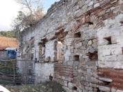 Иоанна Богослова, монастырь, северная стена снаружи, видны заложенные проемы, Трилья, Бурса, Турция