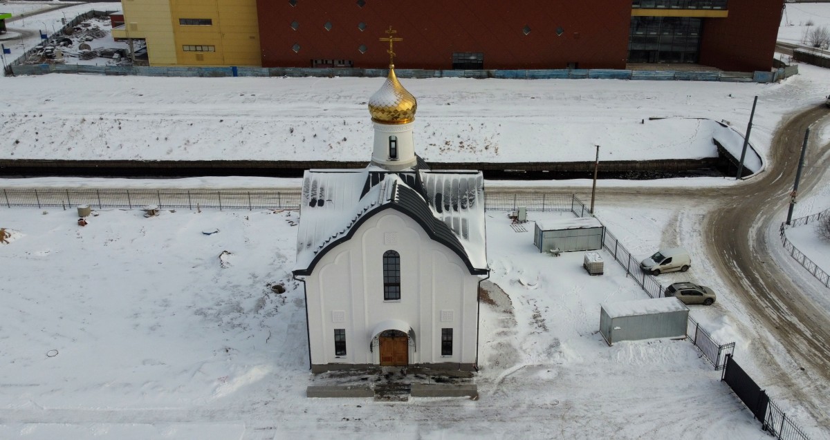 Церковь Александра Невского в Купчине, Фрунзенский район (Санкт-Петербург, г. Санкт-Петербург). общий вид в ландшафте