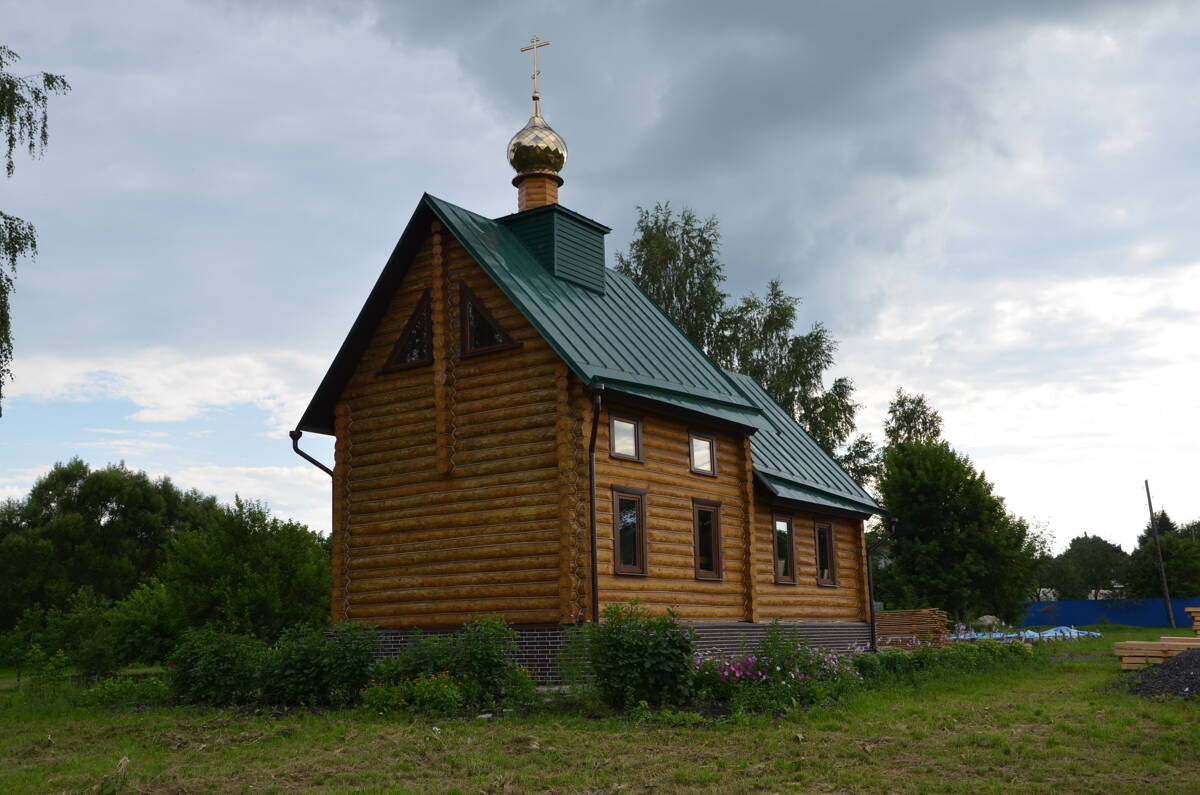 Храм-часовня Николая Чудотворца, Бяково (Навлинский район, Брянская область). фасады
