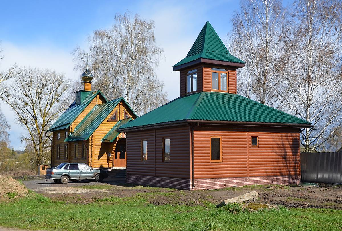 Приходской дом, дополнительная информация. Храм-часовня Николая Чудотворца, Бяково (Навлинский район, Брянская область)