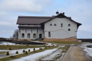 Корсунский Иоанно-Богословский женский монастырь. Домовая церковь Ирины великомученицы в сестринском корпусе, Вид с юга<br>, Корсунь, Верховский район, Орловская область