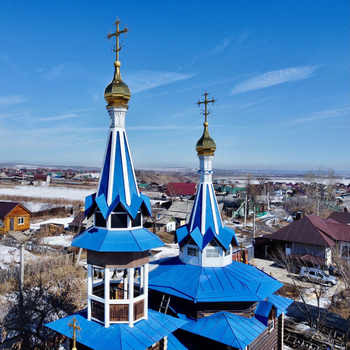 Церковь Троицы Живоначальной, Максимовщина (Иркутский район, Иркутская область). архитектурные детали
