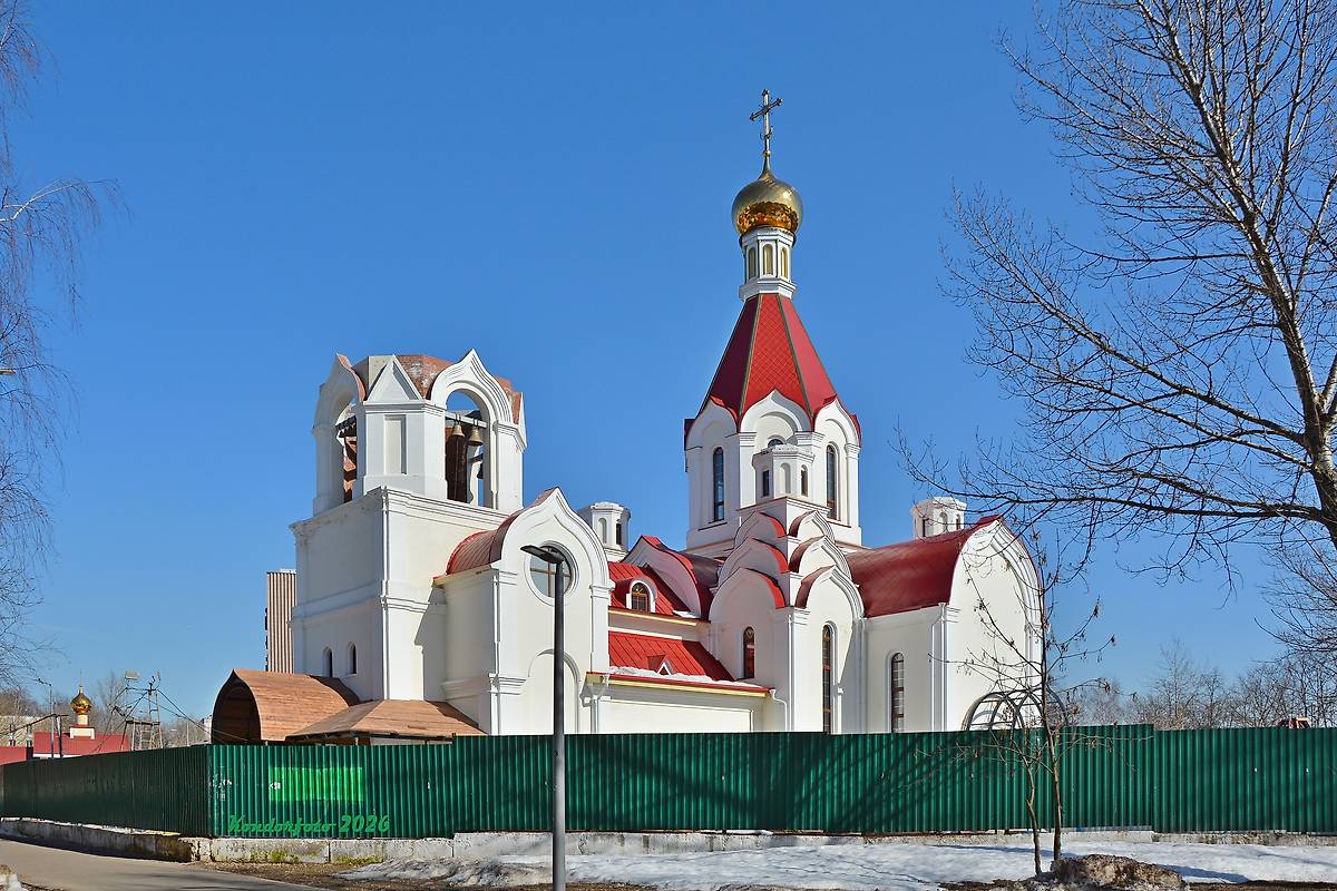 документальные фотографии. Церковь Михаила Архангела в Царицыне (строящаяся), Царицыно (Южный административный округ (ЮАО), г. Москва)