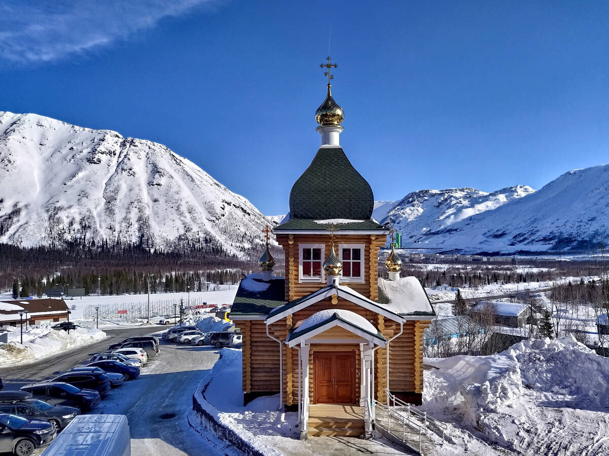 Церковь Лазаря Четверодневного, Кировск (Кировск, город, Мурманская область). фасады
