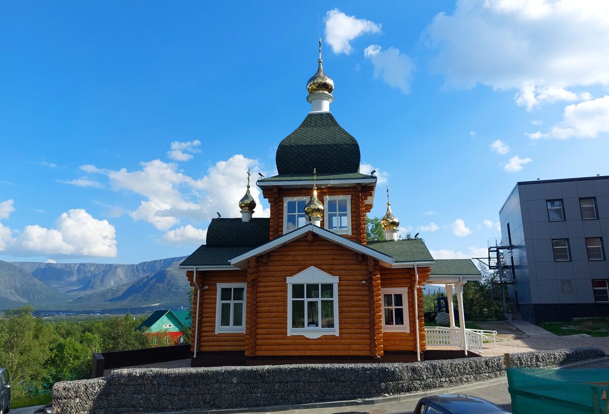 Церковь Лазаря Четверодневного, Кировск (Кировск, город, Мурманская область). фасады