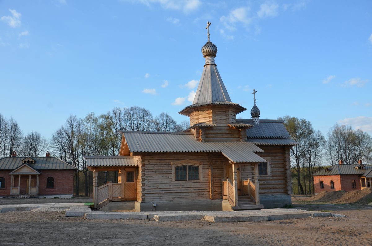 Церковь Преображения Господня, Меренищи, урочище (Козельский район, Калужская область). фасады