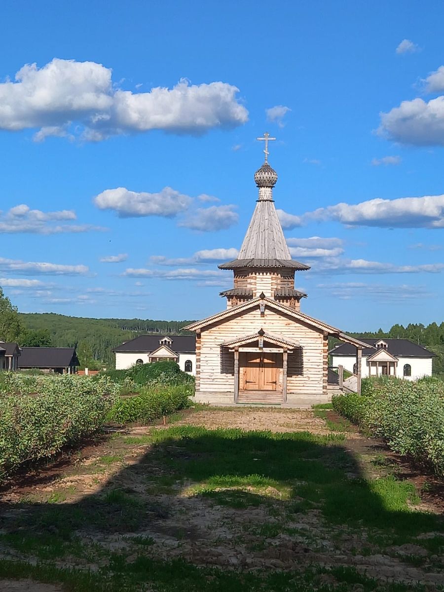 Церковь Преображения Господня, Меренищи, урочище (Козельский район, Калужская область). фасады, Вид с запада