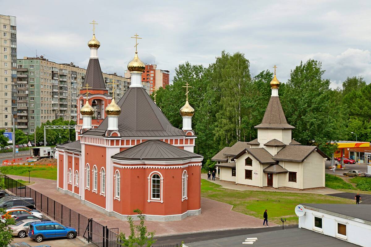 Церковь Тихона, Патриарха Всероссийского, Красногвардейский район (Санкт-Петербург, г. Санкт-Петербург). общий вид в ландшафте