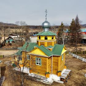 Тунгокочен. Церковь Воздвижения Креста Господня